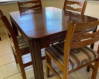 Kitchen table and 4 chairs, wood