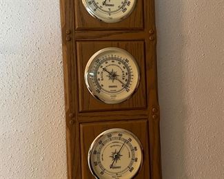 Vintage weather station 