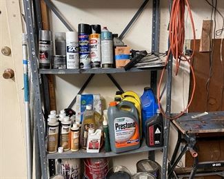 Lots of good useful stuff for garage