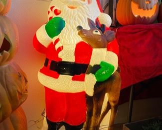 Large vintage Santa, works!