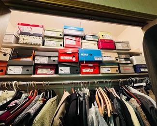 Tons of new or slightly worn ladies shoes most 9-10