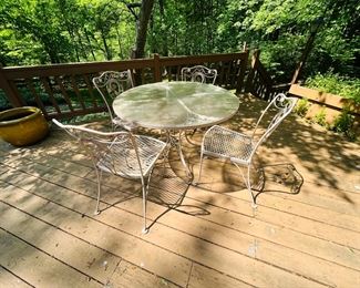Vintage metal patio set !!!!
