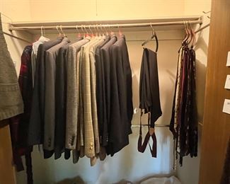 Men’s jackets mostly large 