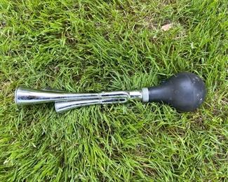 Vintage Schwinn Triple Bicycle Horn 