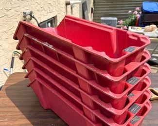 Industrial stackable bins