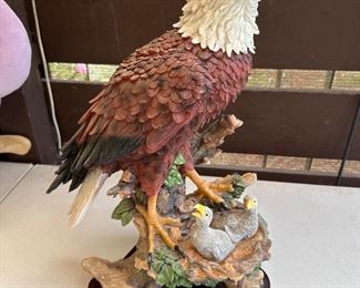 Resin eagle with babies