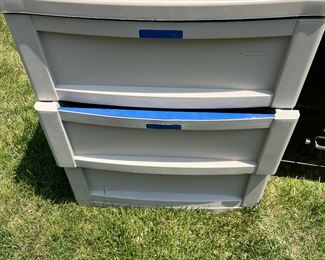 Storage bins