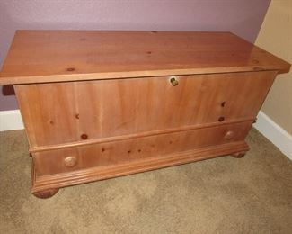 Lane pine & cedar trunk