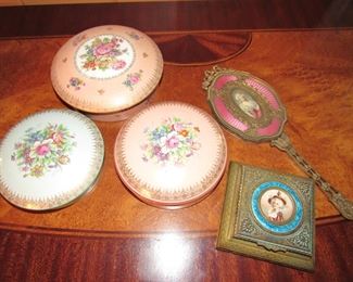 Antique French vanity items