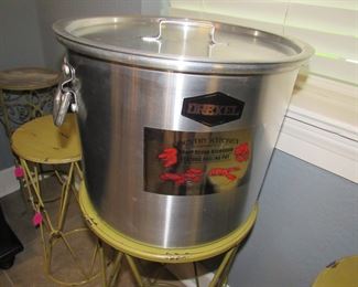 New, never used Drexel boiler with basket
