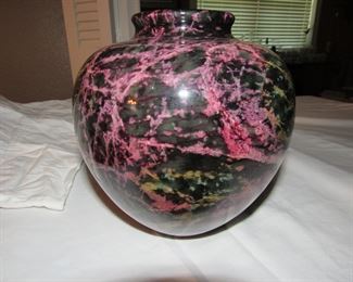 7-color jade vase quarried from mountains in Taiwan 1950s