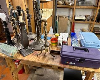 Lamp bases, glass frit 