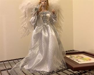 Angel tree topper