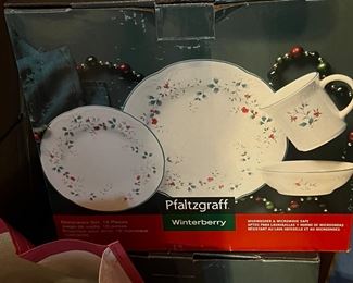 Pfaltzgraff Winterberry dishes 
