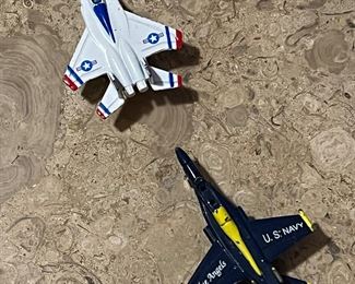 Toy fighter jets