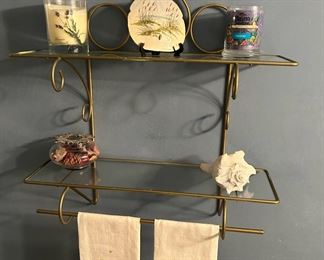 Candles; sea shells; potpourri 