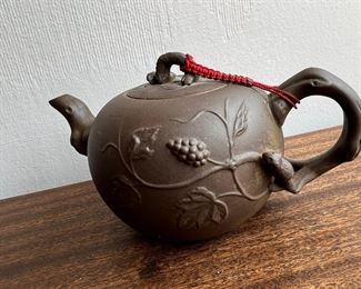 Chinese Yixing Zi Na Teapot With Squirrel & Grape Design 