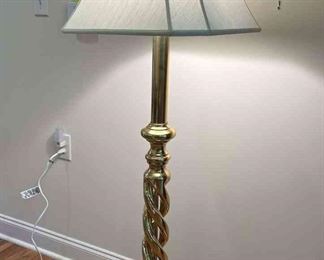 "Cottage Flash Sale" in Evans, GA Starts Closing 6pm Mon 6/5. Pickup is Tue 6/6 from 2-6p. Please click here to see more photos, descriptions, and current bids:&nbsp;https://ctbids.com/estate-sale/22234