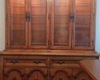 "Cottage Flash Sale" in Evans, GA Starts Closing 6pm Mon 6/5. Pickup is Tue 6/6 from 2-6p. Please click here to see more photos, descriptions, and current bids:&nbsp;https://ctbids.com/estate-sale/22234