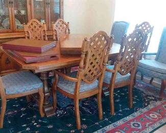 "Cottage Flash Sale" in Evans, GA Starts Closing 6pm Mon 6/5. Pickup is Tue 6/6 from 2-6p. Please click here to see more photos, descriptions, and current bids:&nbsp;https://ctbids.com/estate-sale/22234