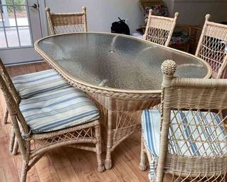 "Cottage Flash Sale" in Evans, GA Starts Closing 6pm Mon 6/5. Pickup is Tue 6/6 from 2-6p. Please click here to see more photos, descriptions, and current bids:&nbsp;https://ctbids.com/estate-sale/22234