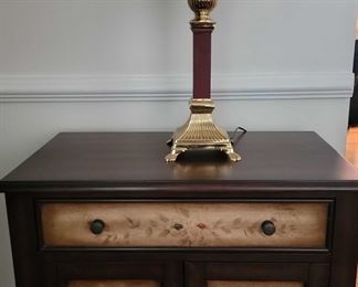 "Cottage Flash Sale" in Evans, GA Starts Closing 6pm Mon 6/5. Pickup is Tue 6/6 from 2-6p. Please click here to see more photos, descriptions, and current bids:&nbsp;https://ctbids.com/estate-sale/22234