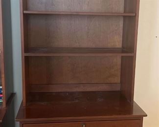 "Cottage Flash Sale" in Evans, GA Starts Closing 6pm Mon 6/5. Pickup is Tue 6/6 from 2-6p. Please click here to see more photos, descriptions, and current bids:&nbsp;https://ctbids.com/estate-sale/22234