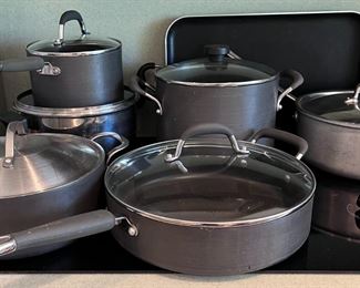 Calphalon pots/pans