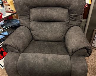 Extra wide , still with tags