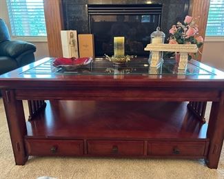 Broyhill coffee table