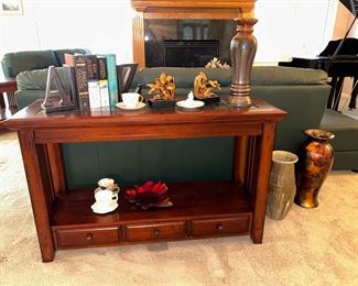 Sofa table 