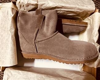 Uggs New 