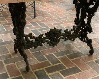 American Rococo Revival George Washington cast iron garden table 