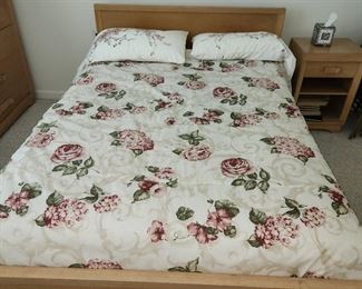 1 of 5 pictures - Mid Century Modern bedroom set (full size bed)