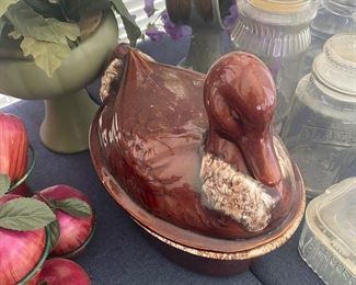 Covered Figural Duck Dish