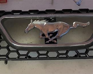 Ford Mustang Grill