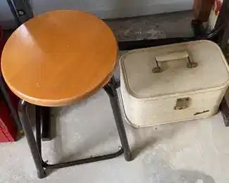 Vintage Cosmetic Travel Case