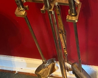 Duck Head Fireplace Set