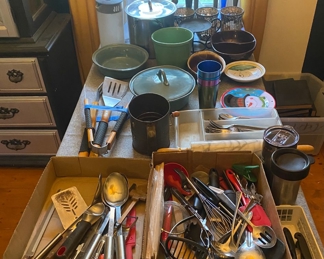 Assorted Kitchenware