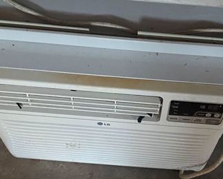 Window Unit Air Conditioner