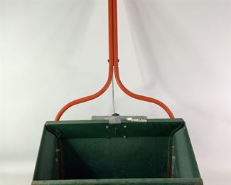 Scotts Metal Lawn Spreader model 34-4