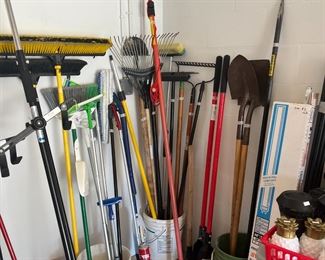 Lawn tools