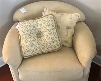 Leggette & Platt Swivel Rocker