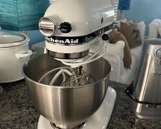 White Kitchen Aid Mixer