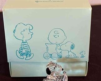 Peanuts Typing Snoopy By Crystal World With Original Box