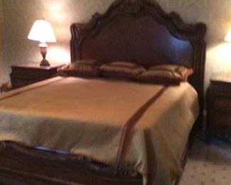 Pulaski Furniture king size bedroom set