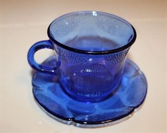 Forte Crisa cobalt glass dish set, Mexico