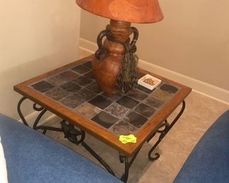 And has 2 matching end tables