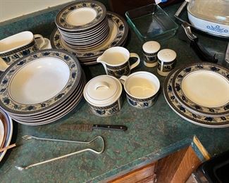 Pretty dishes in the kitchen 