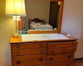 Dresser with mirror, fine glass lamp